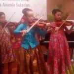 Membentuk Karakter Anak Tunarungu dengan Musik